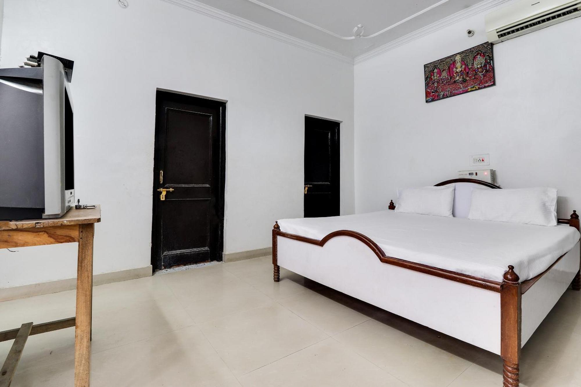 Hotel O Hanuman Bagh Ayodhya Exterior foto