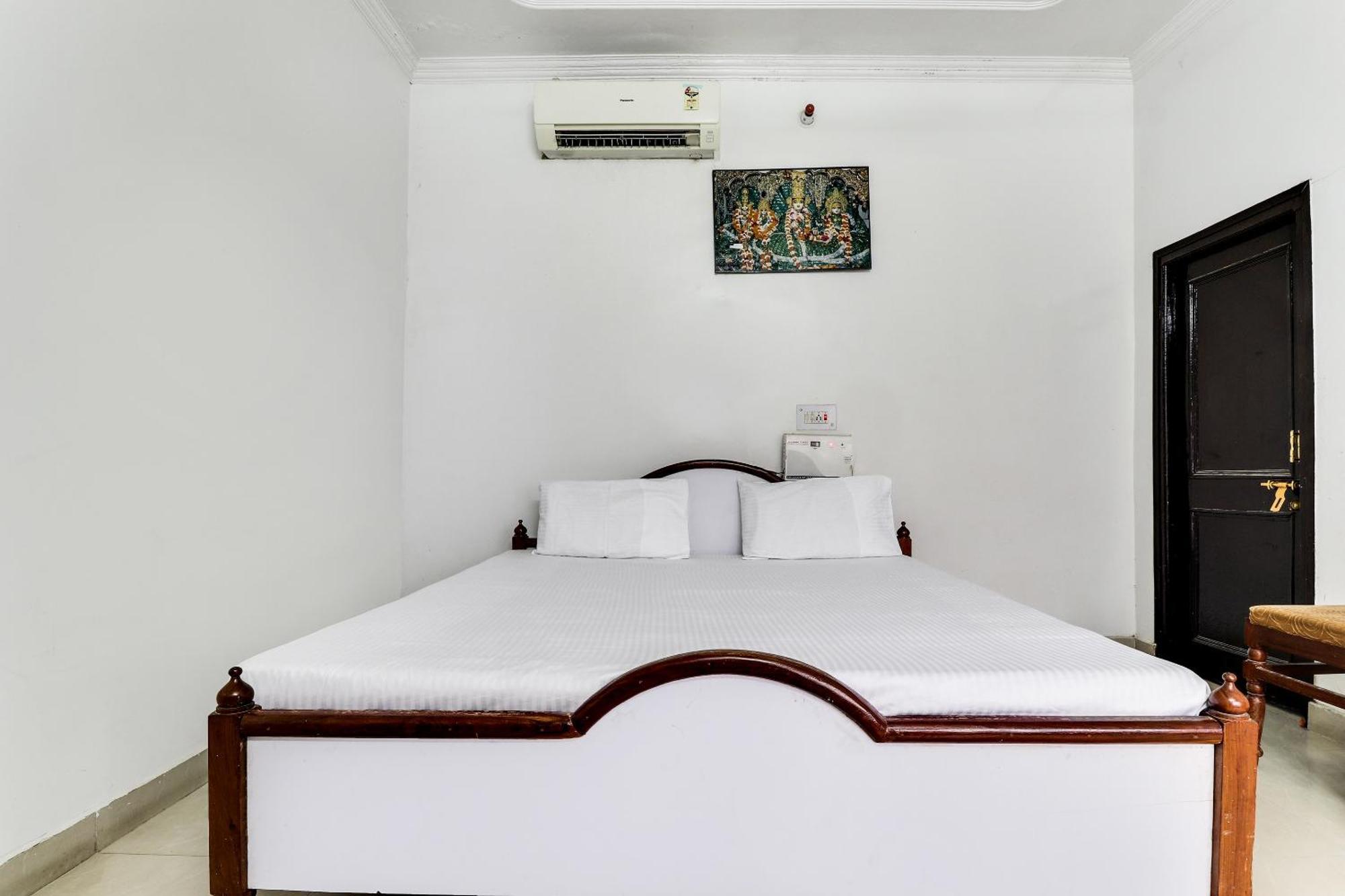 Hotel O Hanuman Bagh Ayodhya Exterior foto